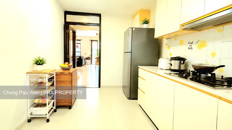 Blk 309 Serangoon Avenue 2 (Serangoon), HDB 3 Rooms #578519211
